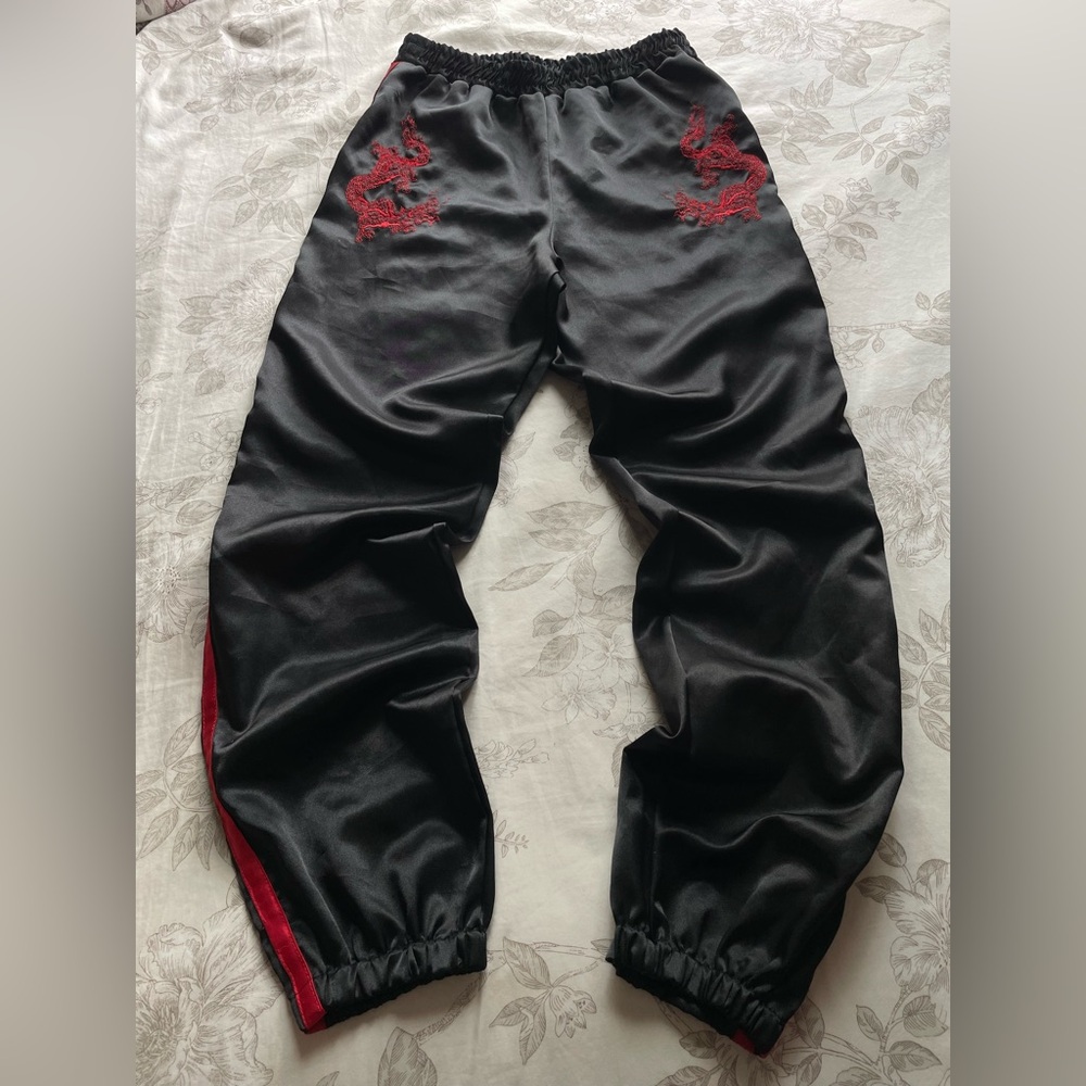 Omighty Black Satin Red Dragon Embroidered Stripe Joggers Medium Streetwear 00s